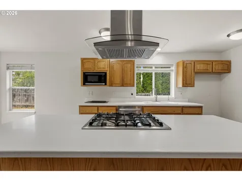 2676 Westlake Avenue Sutherlin OR 97479