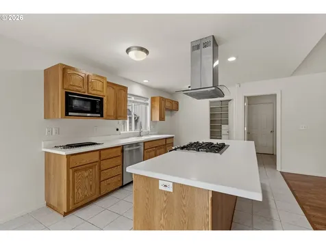 2676 Westlake Avenue Sutherlin OR 97479