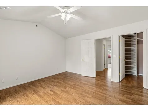 2676 Westlake Avenue Sutherlin OR 97479