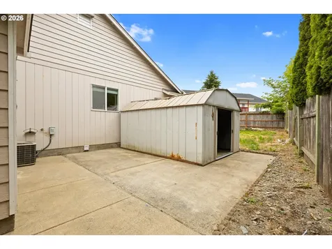 2676 Westlake Avenue Sutherlin OR 97479