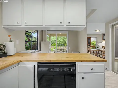 1837 NE 148th Place Portland OR 97230