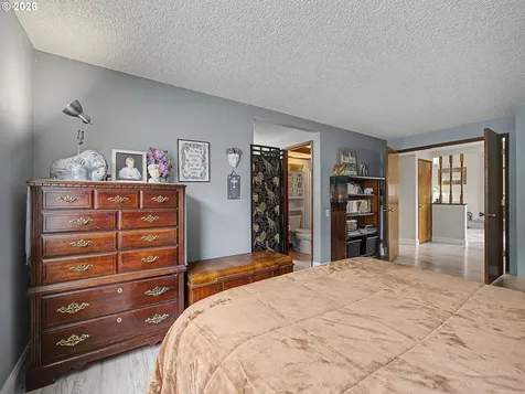1837 NE 148th Place Portland OR 97230