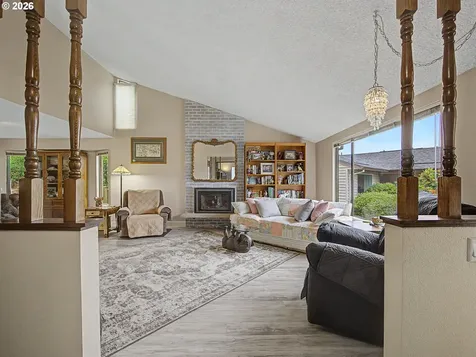 1837 NE 148th Place Portland OR 97230