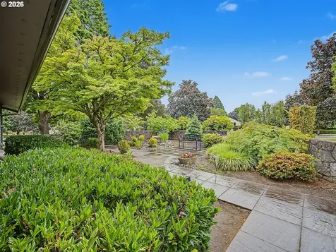 1837 NE 148th Place Portland OR 97230