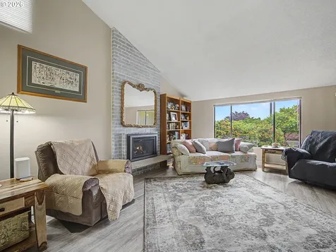 1837 NE 148th Place Portland OR 97230
