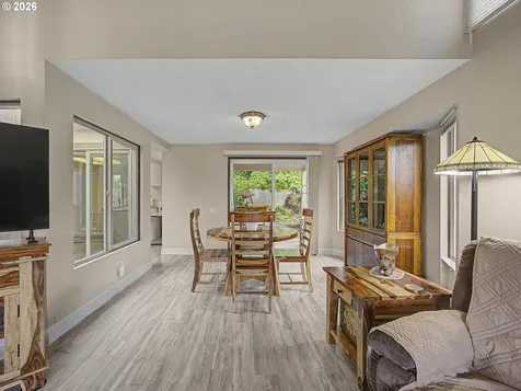 1837 NE 148th Place Portland OR 97230