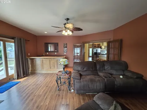 445 NE Seventh Street Irrigon OR 97844