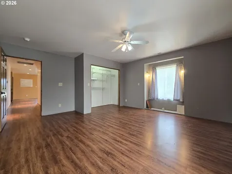 445 NE Seventh Street Irrigon OR 97844