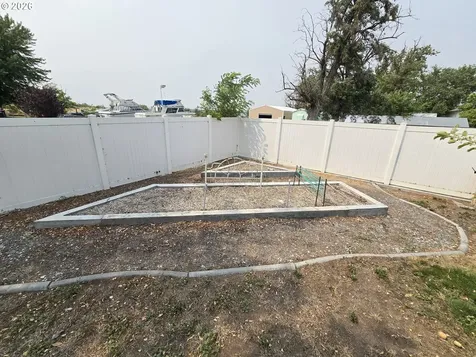 445 NE Seventh Street Irrigon OR 97844