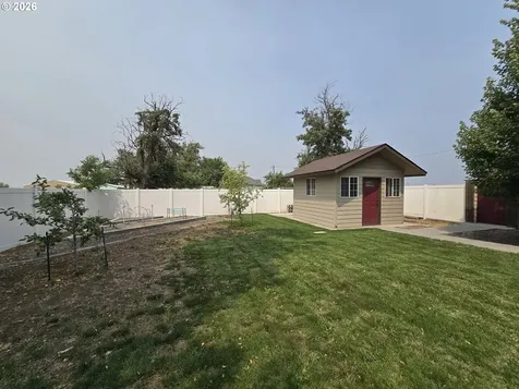 445 NE Seventh Street Irrigon OR 97844