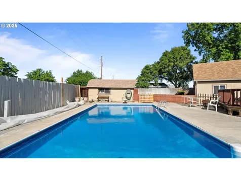 468 E Sunset Drive Hermiston OR 97838