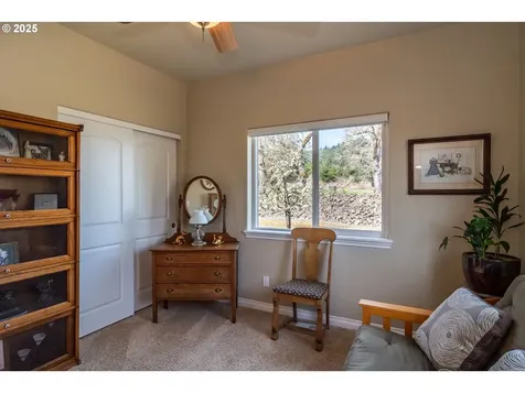 1000 Windy Mountain Lane Oakland OR 97462