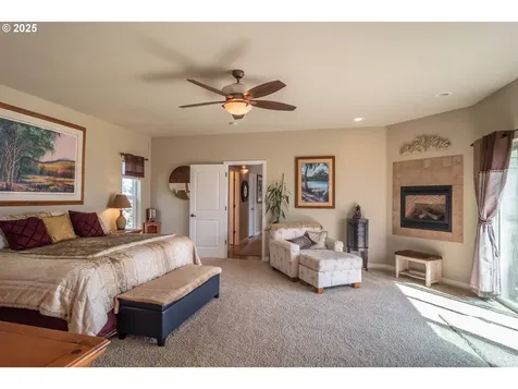 1000 Windy Mountain Lane Oakland OR 97462