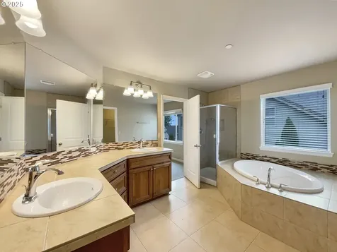 8738 SW 176th Avenue Beaverton OR 97007