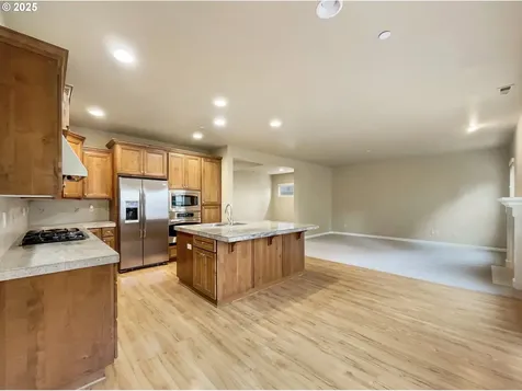 8738 SW 176th Avenue Beaverton OR 97007