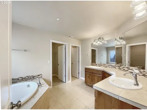 8738 SW 176th Avenue Beaverton OR 97007
