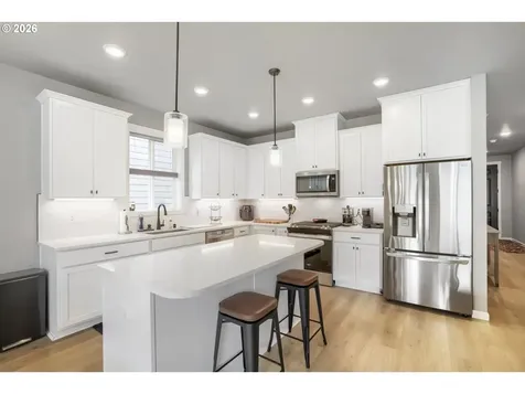 12815 NE 64th Avenue Vancouver WA 98686