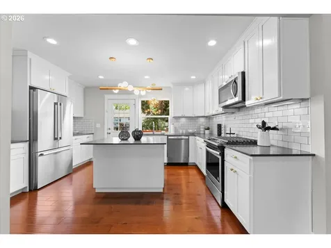 5428 NE 35th Avenue Portland OR 97211