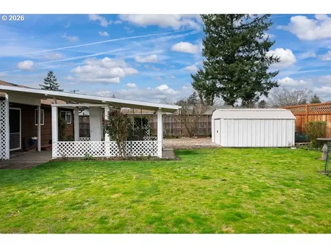 6943 SE Tenino Street Portland OR 97206