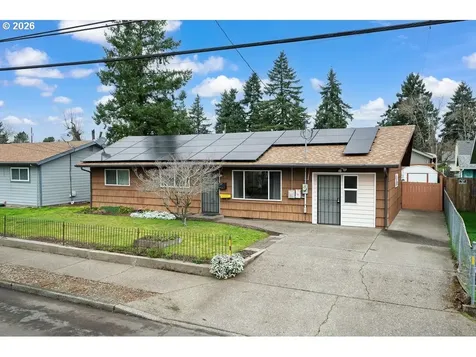 6943 SE Tenino Street Portland OR 97206