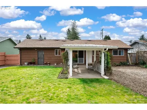 6943 SE Tenino Street Portland OR 97206