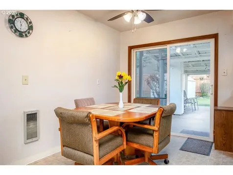 6943 SE Tenino Street Portland OR 97206