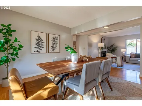 8847 SW Bohmann Parkway Portland OR 97223
