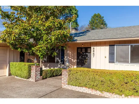8847 SW Bohmann Parkway Portland OR 97223