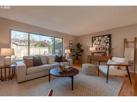 8847 SW Bohmann Parkway Portland OR 97223
