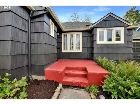 872 Polk Street Eugene OR 97402