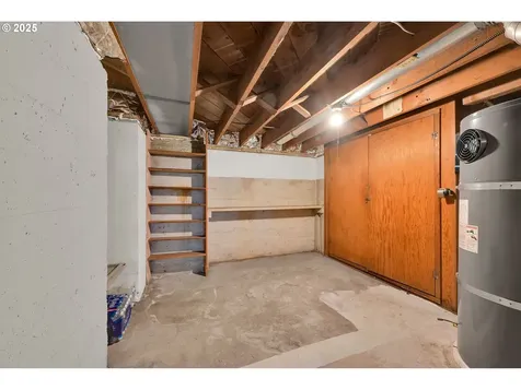 872 Polk Street Eugene OR 97402