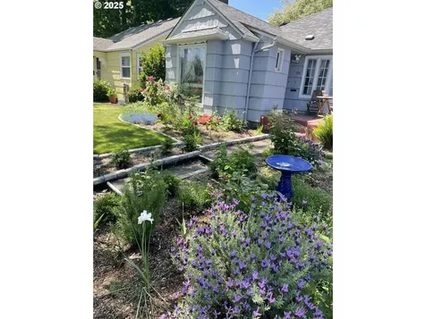872 Polk Street Eugene OR 97402