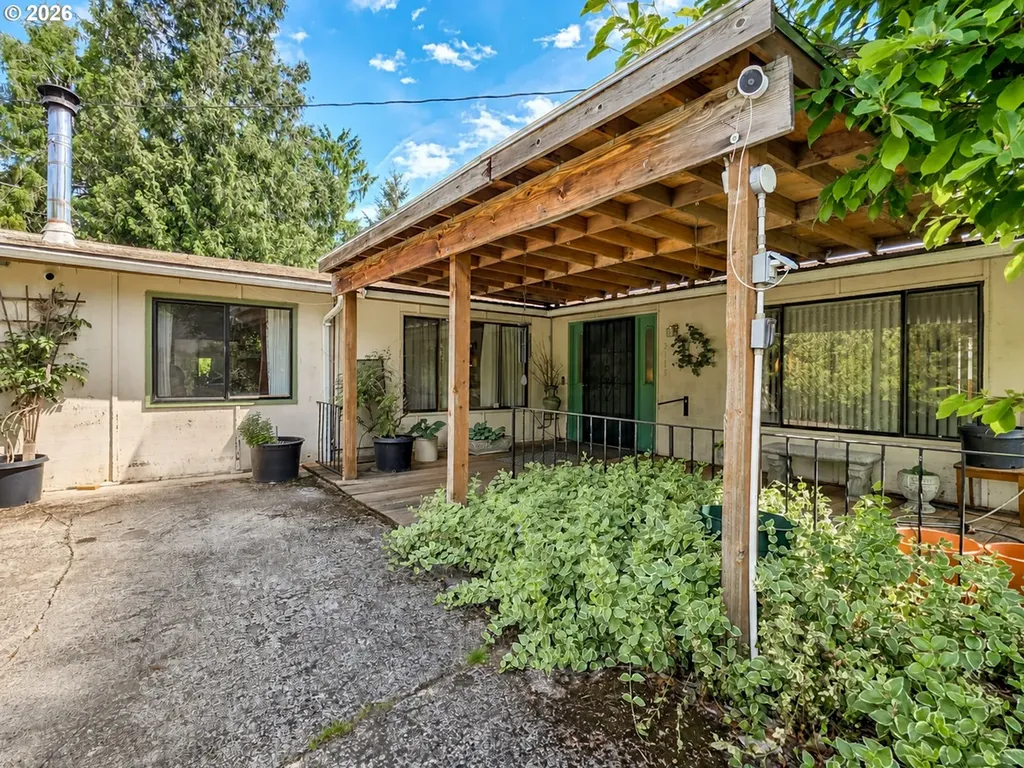 2118 SE 110th Avenue Portland OR 97216