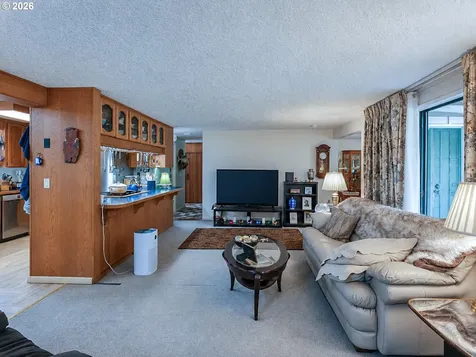 2118 SE 110th Avenue Portland OR 97216