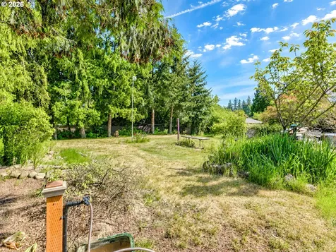 2118 SE 110th Avenue Portland OR 97216