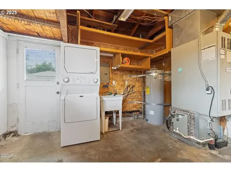 635 NE 192nd Avenue Portland OR 97230