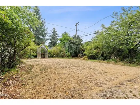 635 NE 192nd Avenue Portland OR 97230