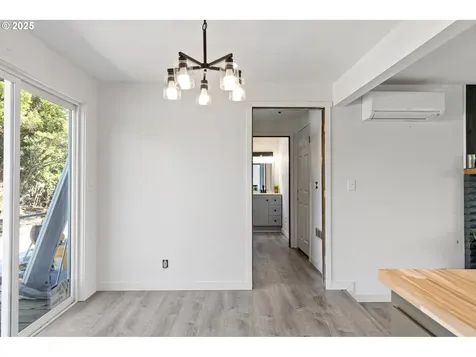 1267 Kenray Loop Springfield OR 97477