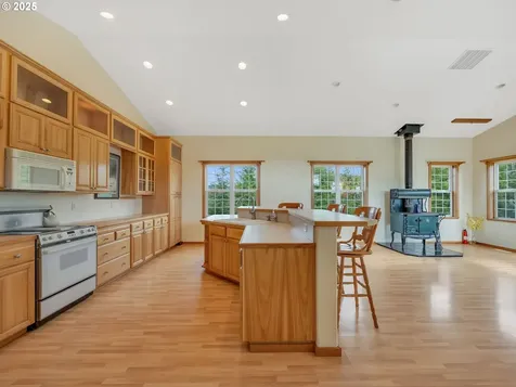 37555 Hauger Mountain Lane Seaside OR 97138