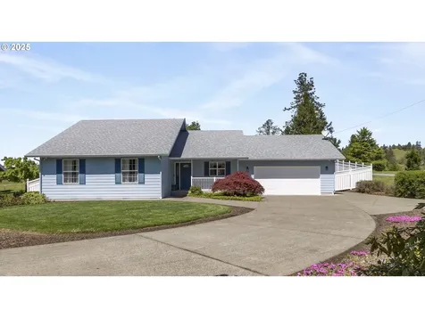 931 Locust Street Oakland OR 97462