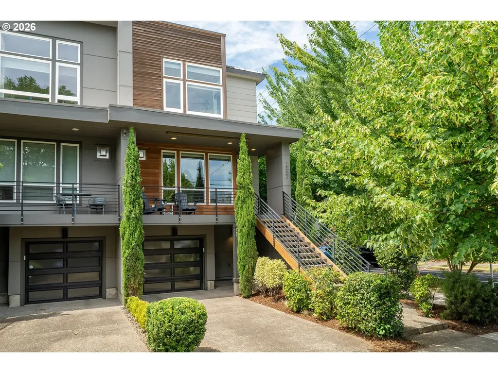1587 NE 22nd Avenue Portland OR 97232