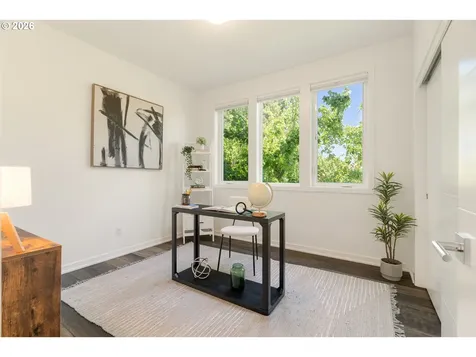 1587 NE 22nd Avenue Portland OR 97232