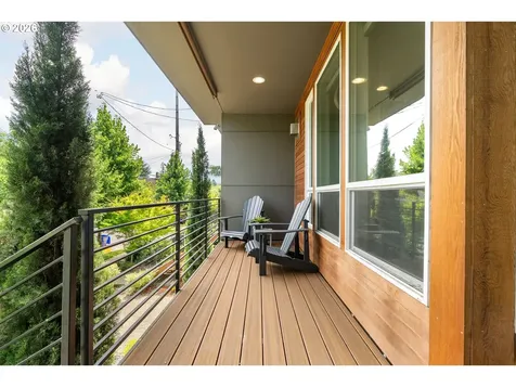 1587 NE 22nd Avenue Portland OR 97232