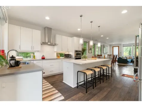 1587 NE 22nd Avenue Portland OR 97232