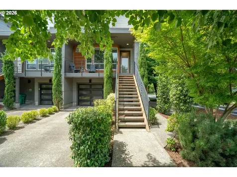 1587 NE 22nd Avenue Portland OR 97232