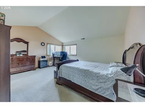 3362 Bentley Avenue Eugene OR 97405