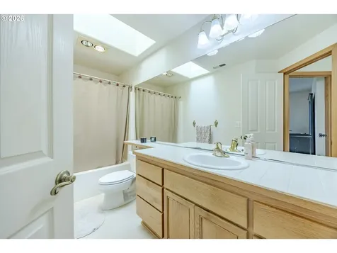 3362 Bentley Avenue Eugene OR 97405