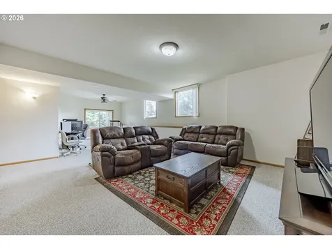 3362 Bentley Avenue Eugene OR 97405