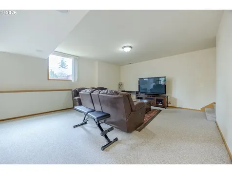 3362 Bentley Avenue Eugene OR 97405