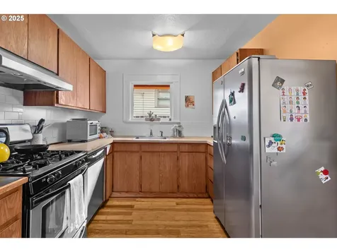 1736 N Prescott Street Portland OR 97217